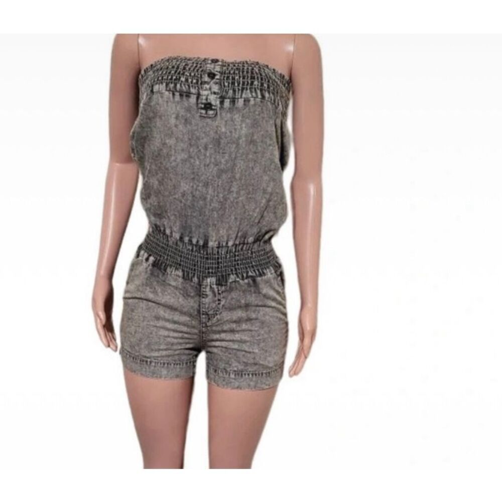 Women's sleeveless chambray smocked denim romper M